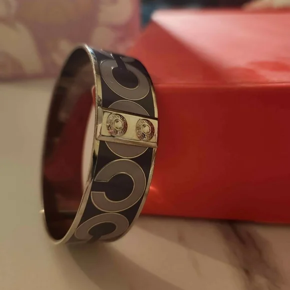 Coach Bangle - Picture 2 of 3